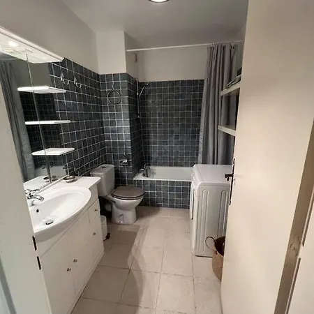 Appartement Avec Jardin Au Coeur De Saint-Tropez. Buitenkant foto